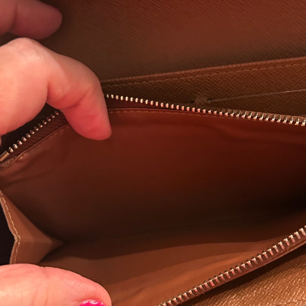 Louis Vuitton Classic Brown Monogram‎ Wallet CA0068 - Picture 7 of 16